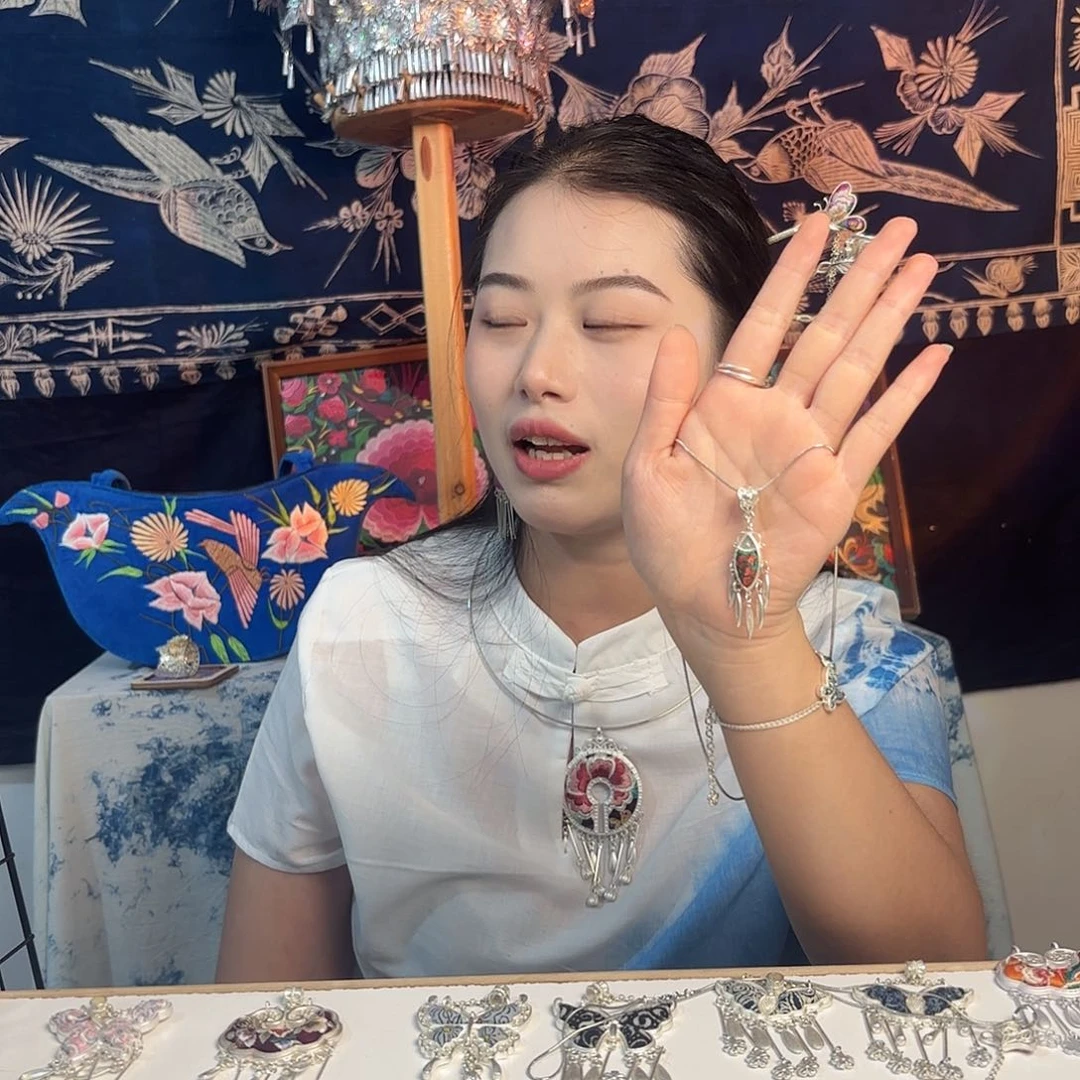 刺绣民族风复古风吊坠