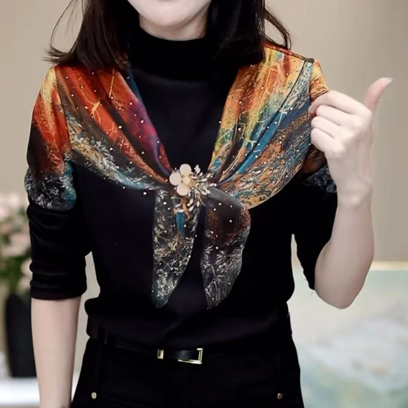 秋季中年妈妈装立体印花长袖2025新款时尚减龄半高领小衫修身显瘦