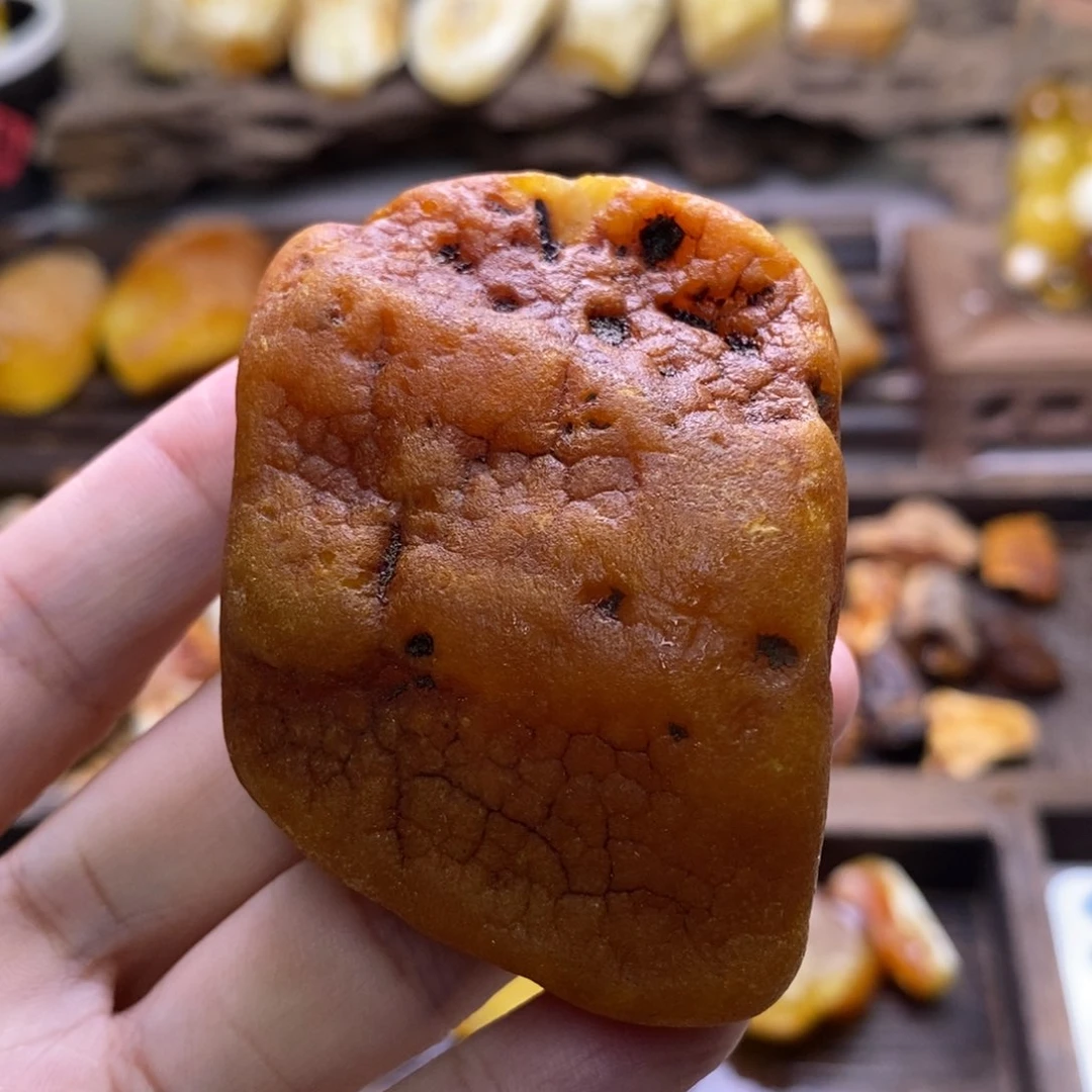 【闪购商品】定制琥珀天然蜜蜡乌料