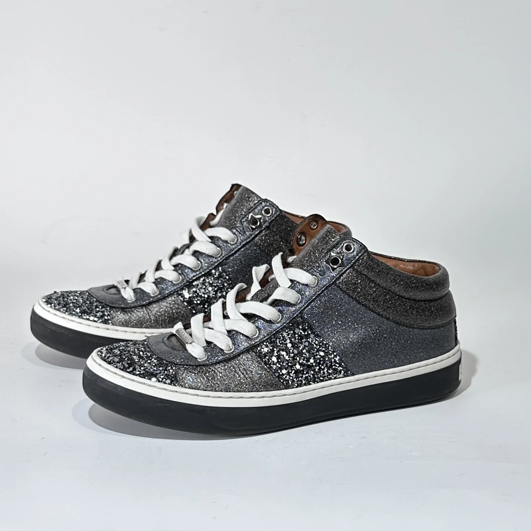 95新 JIMMY CHOO/吉米周 36码 灰银时尚板鞋/WX0216