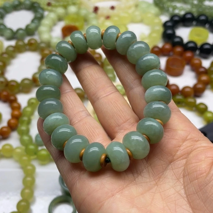 蛇纹石玉手串未镶嵌坤*