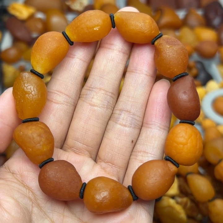 琥珀未镶嵌裸石天然蜜蜡
