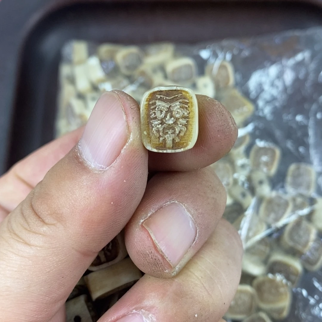 手串/手链驼骨配饰77