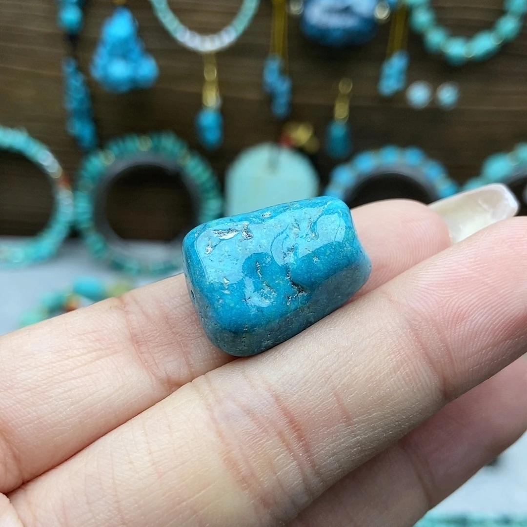 绿松石未镶嵌玉化蓝随行