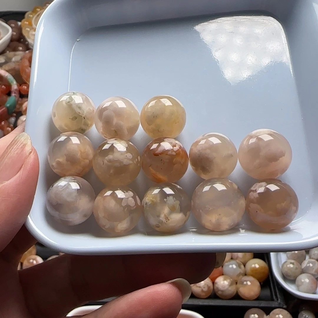 未镶嵌玛瑙/玉髓珠宝半成品