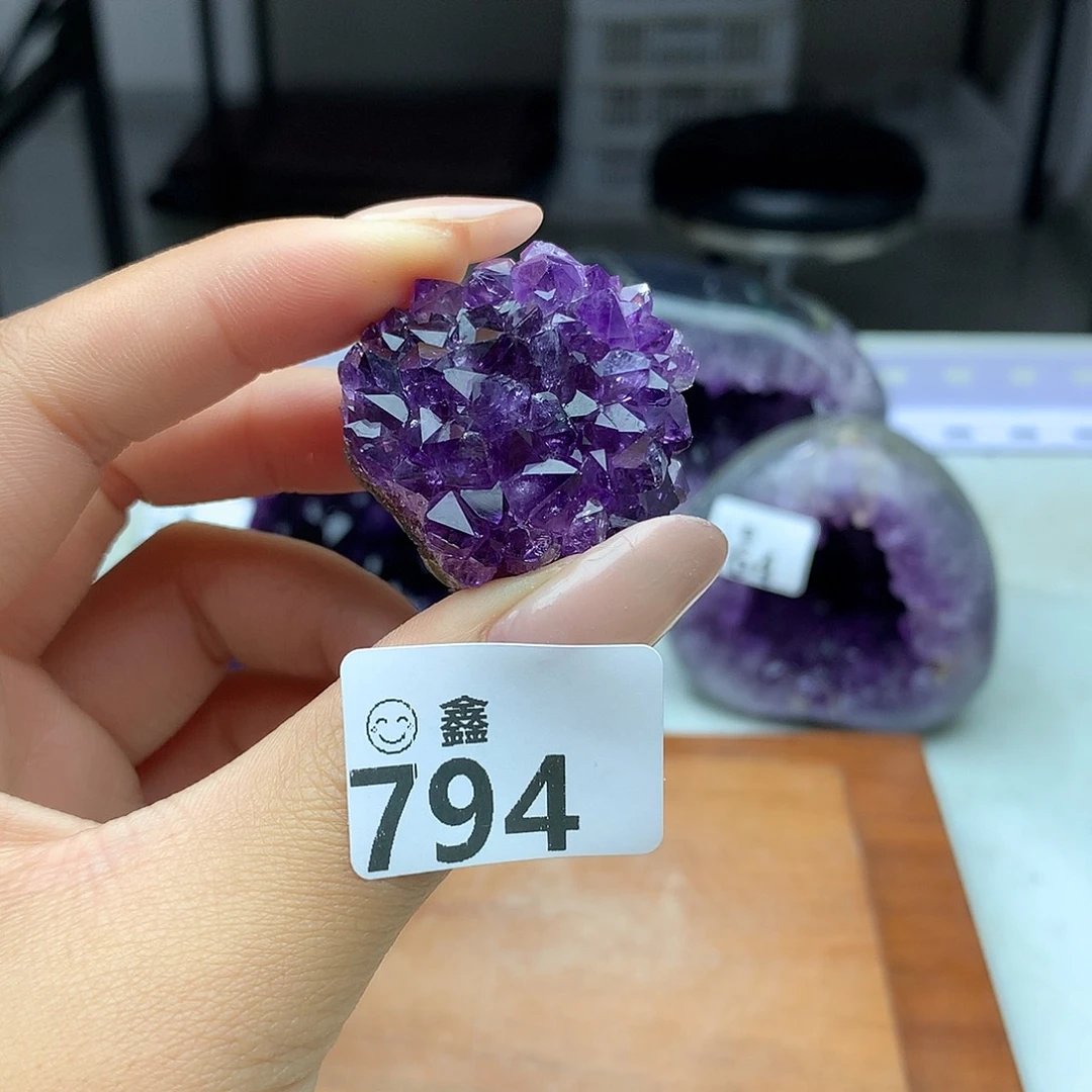 未镶嵌大型摆件（非配饰）水晶