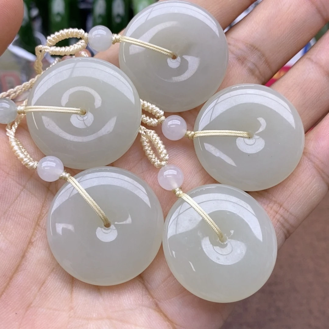 和田玉未镶嵌吊坠(不含链)