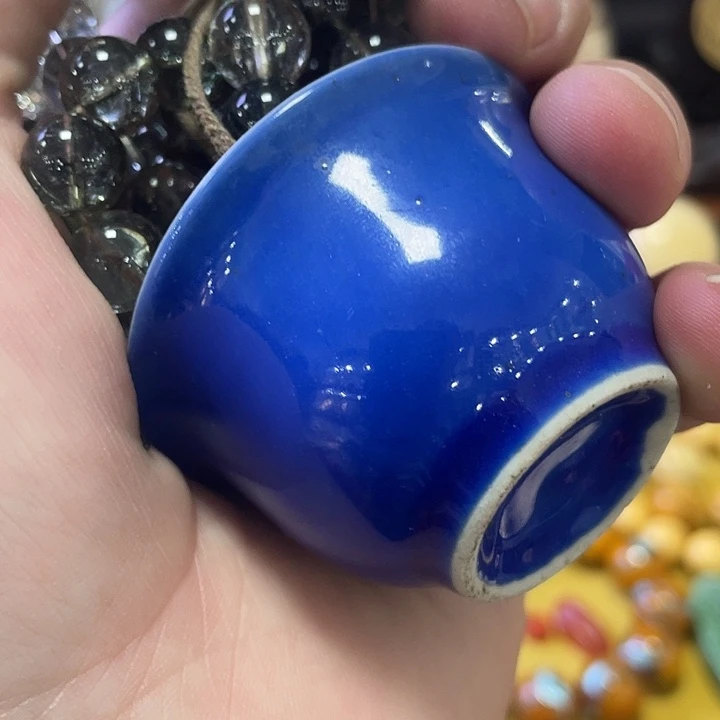 瓷片精致雕刻工艺精湛