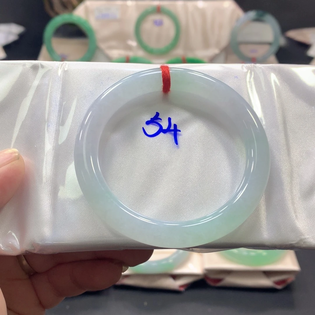 翡翠未镶嵌手镯54圈口