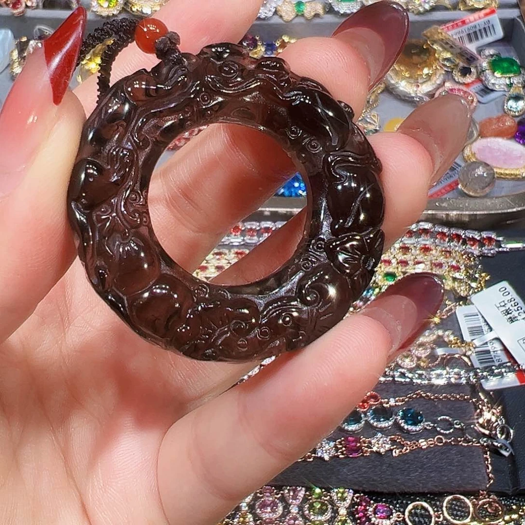未镶嵌耳饰水晶玲****?