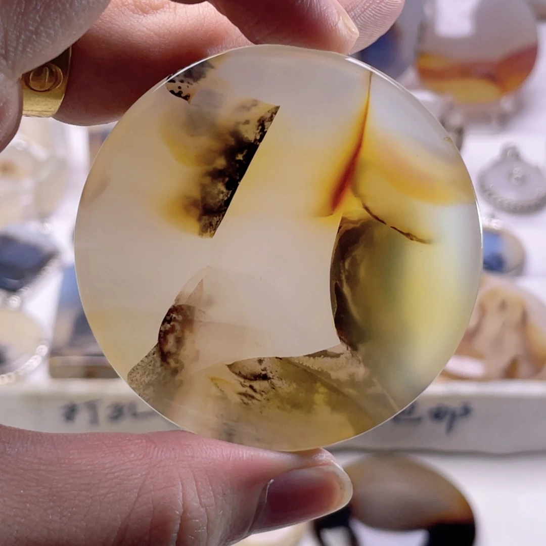 玛瑙/玉髓未镶嵌珠宝奇石