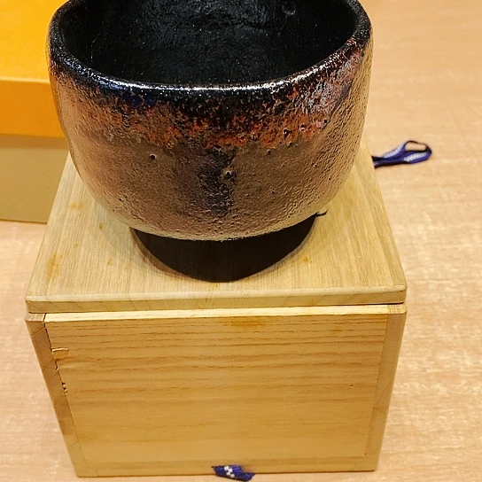 万千严选瓷器杂项如图所示熏*空