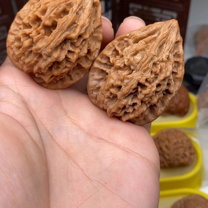 文玩核桃吊坠39十三陵