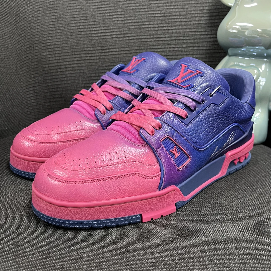 99新 LouisVuitton/路易威登 火龙果渐变低帮trainer奢鞋
