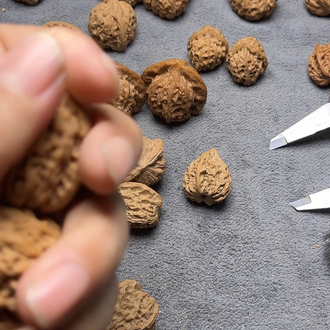 文玩核桃手串虎王