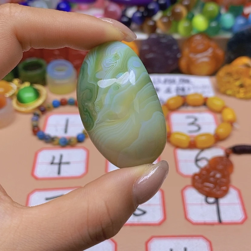 【闪购商品】玛瑙/玉髓颈饰未镶嵌乾***峰