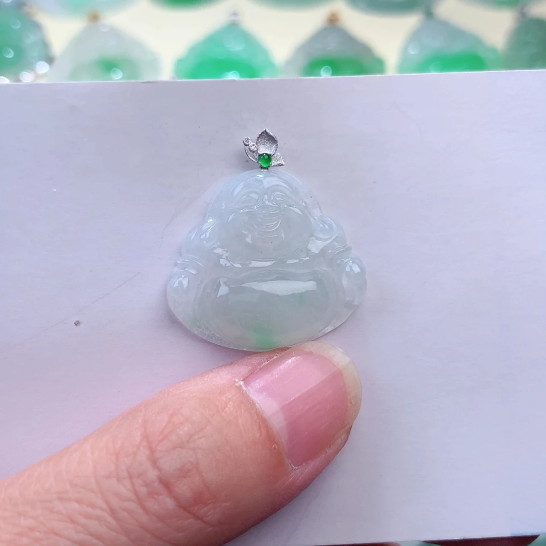 翡翠吊坠(不含链)18K金镶嵌