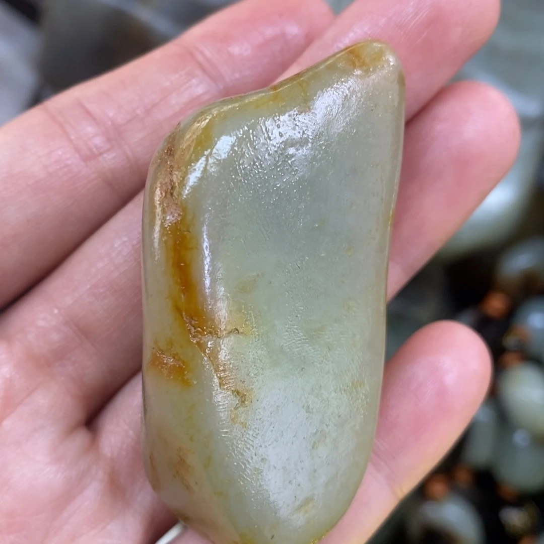 未镶嵌和田玉（糖玉）挂件