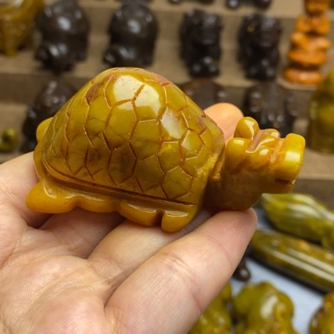 蛇纹石玉未镶嵌颈饰69