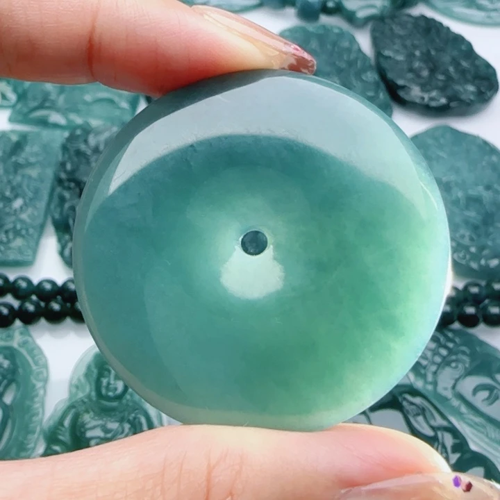 翡翠未镶嵌颈饰多样性发货天然A货翡翠
