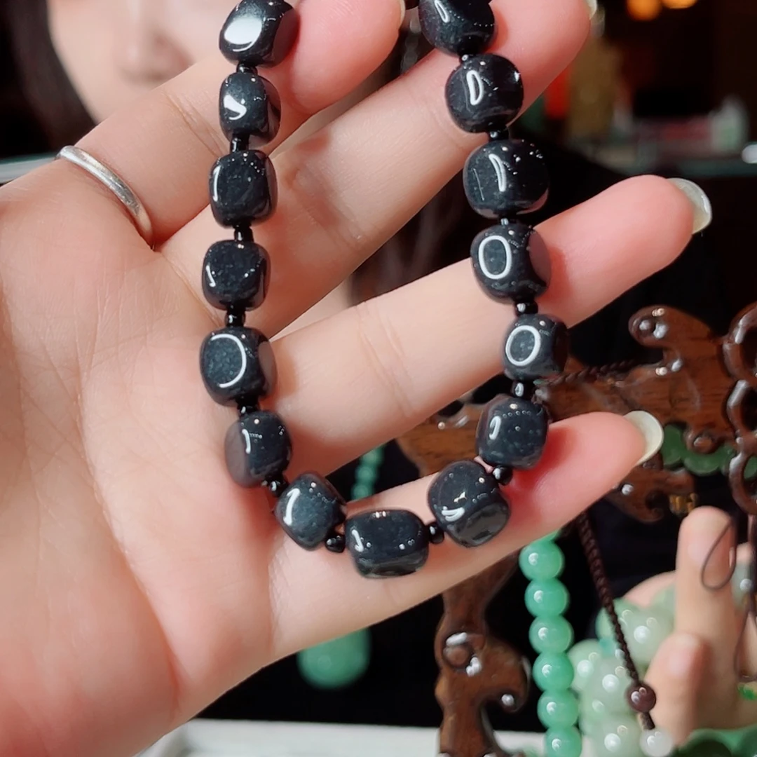 密玉（石英质玉）未镶嵌颈饰