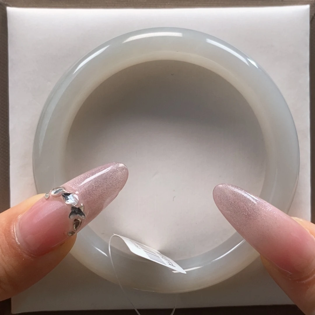 和田玉手镯未镶嵌淡烟紫56