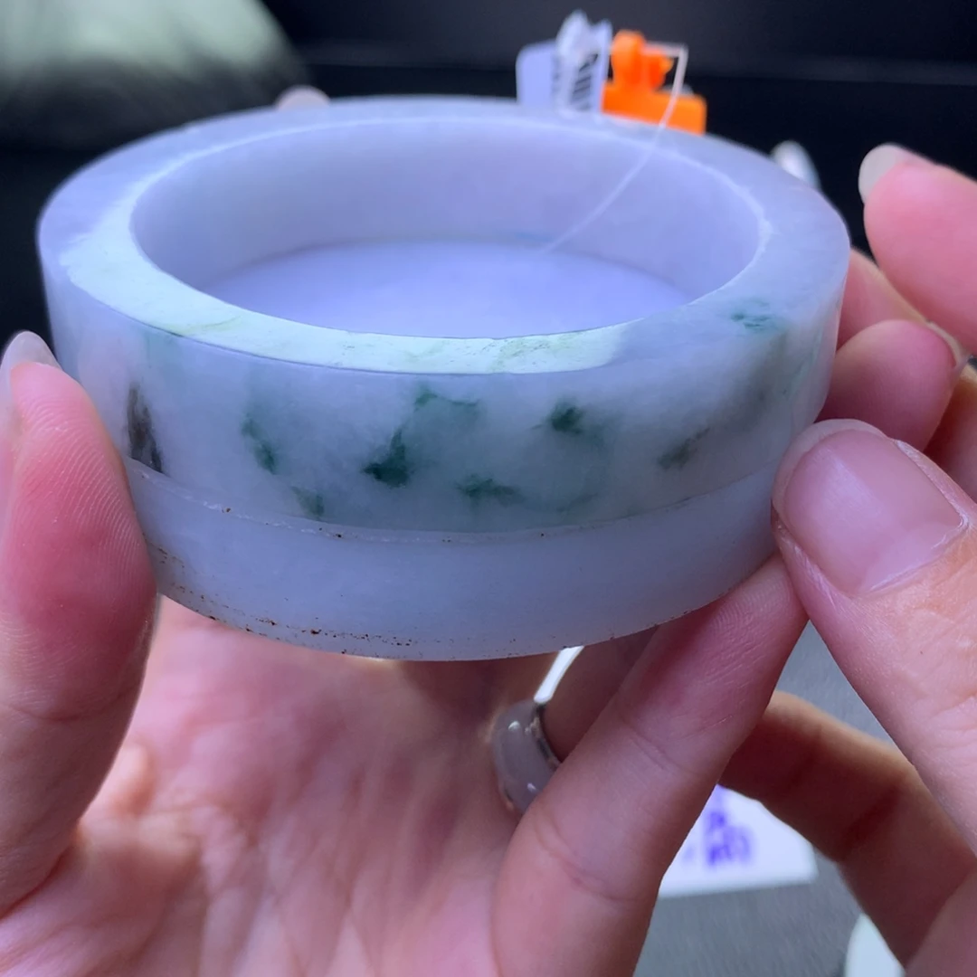 定制翡翠未镶嵌翡翠手镯