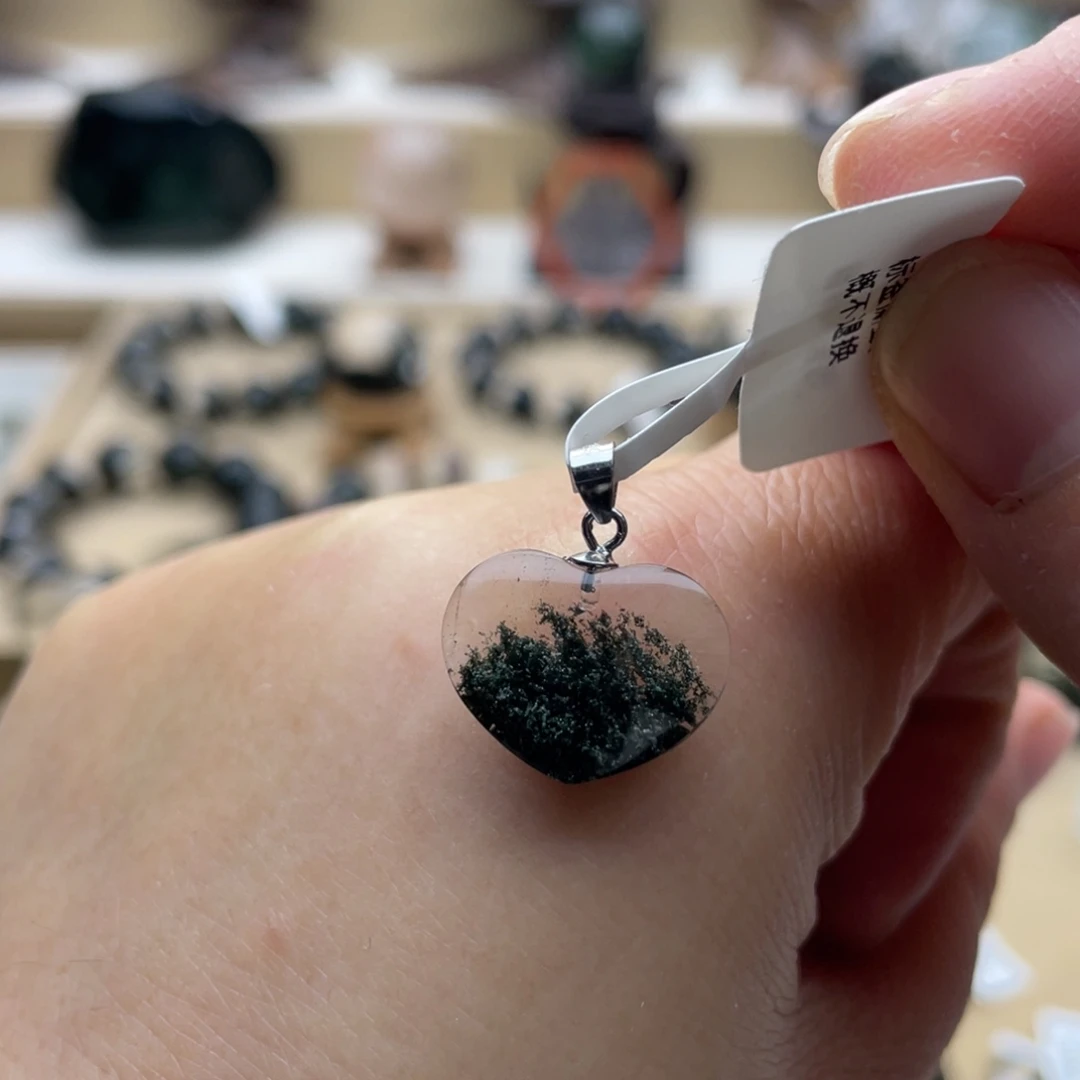 银S925镶嵌水晶颈饰绿幽灵聚宝盆爱心锁骨