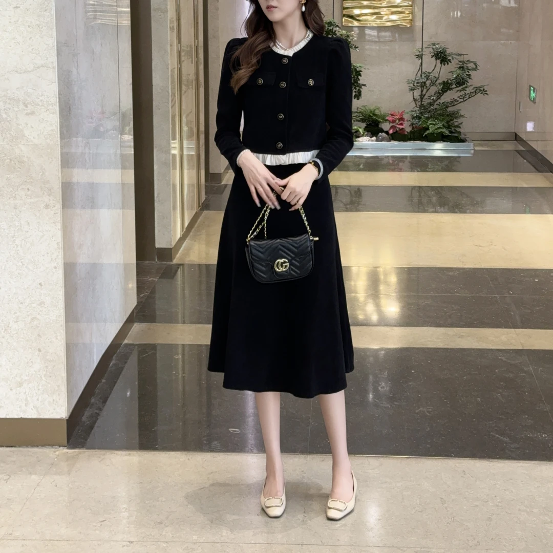 【上衣+裙子】2025秋季新款显瘦洋气气质时尚小香风套装
