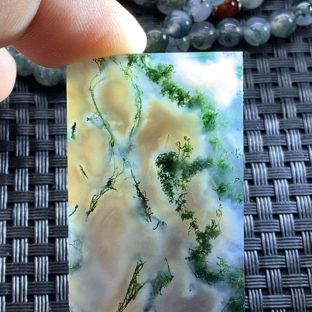 未镶嵌颈饰玛瑙/玉髓傅