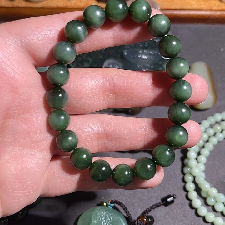 未镶嵌手链和田玉