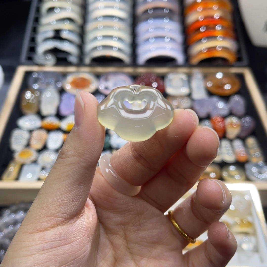 玛瑙/玉髓未镶嵌颈饰