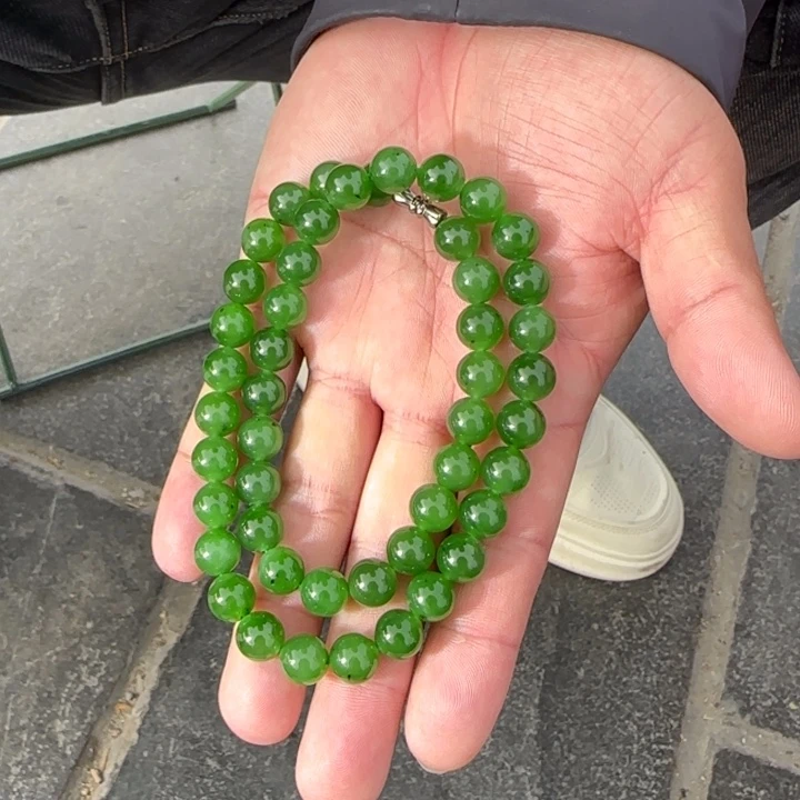 和田玉未镶嵌颈饰俄碧冰胶D绿卡10