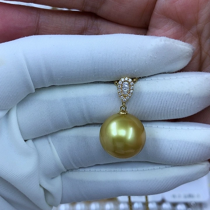 拾***辞海水珍珠吊坠(不含链)18K金镶嵌