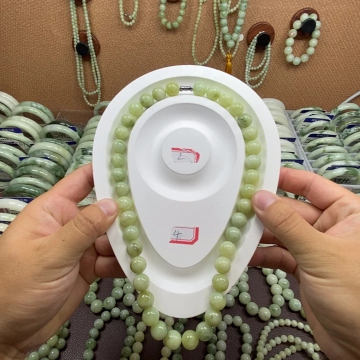 蛇纹石玉未镶嵌手链