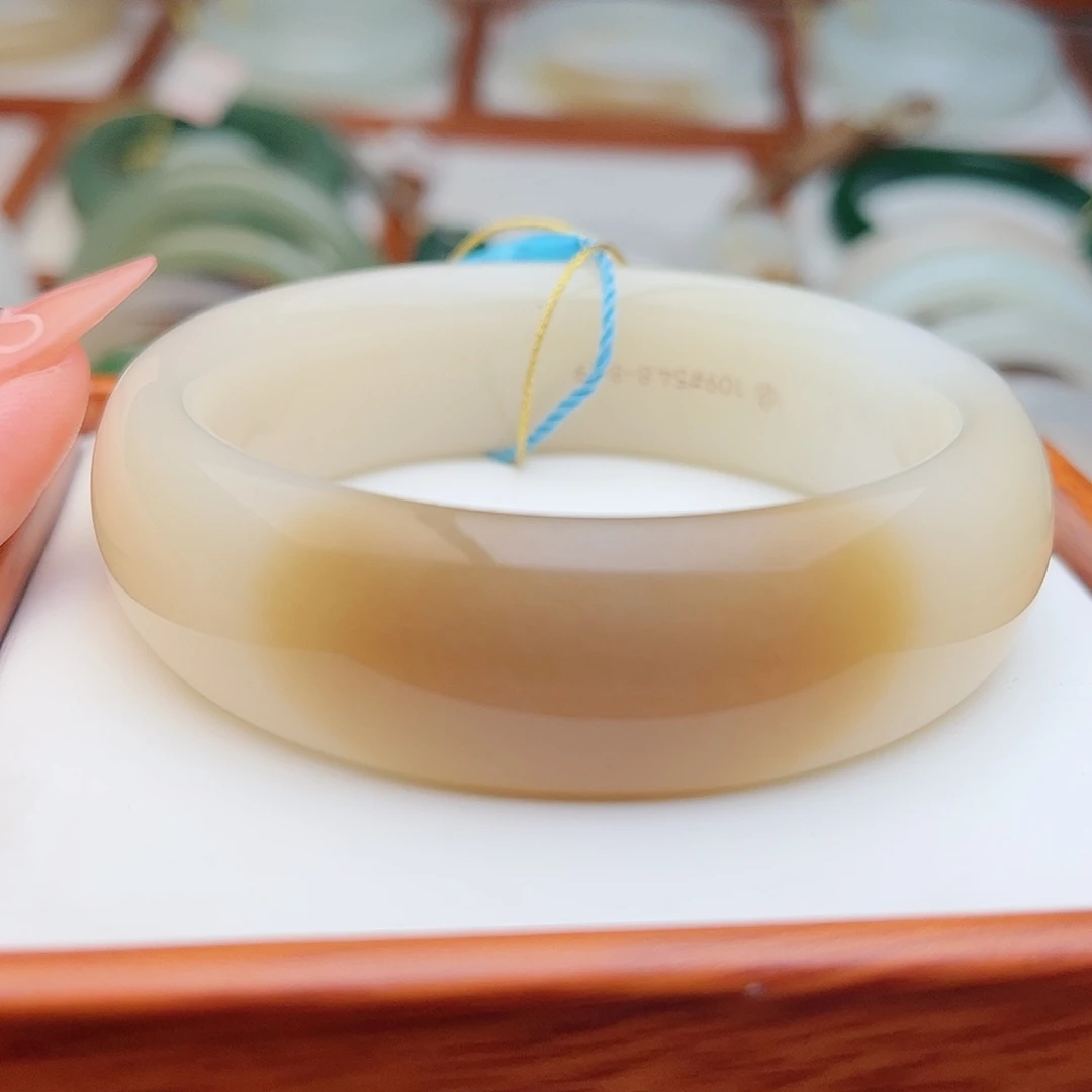 和田玉未镶嵌手镯54.8