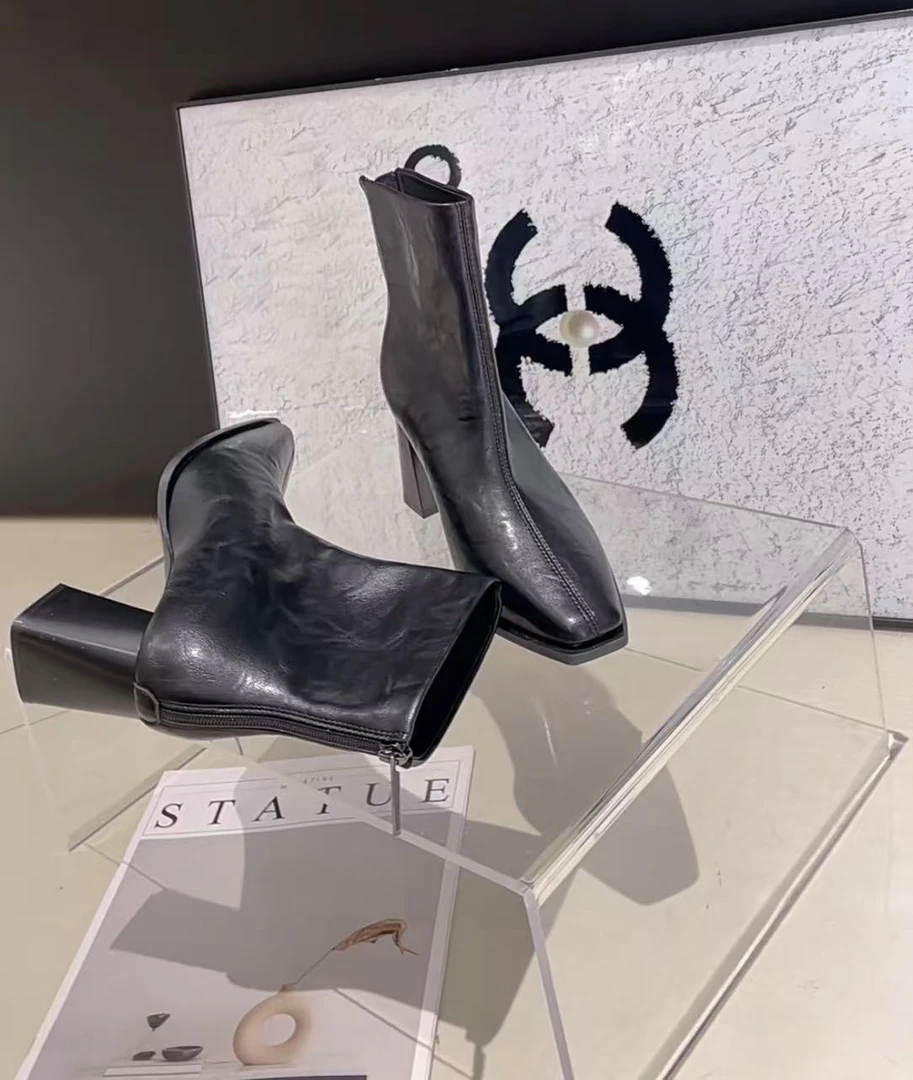 唐琪女装【2501】2024早秋款高级设计感尖头短靴