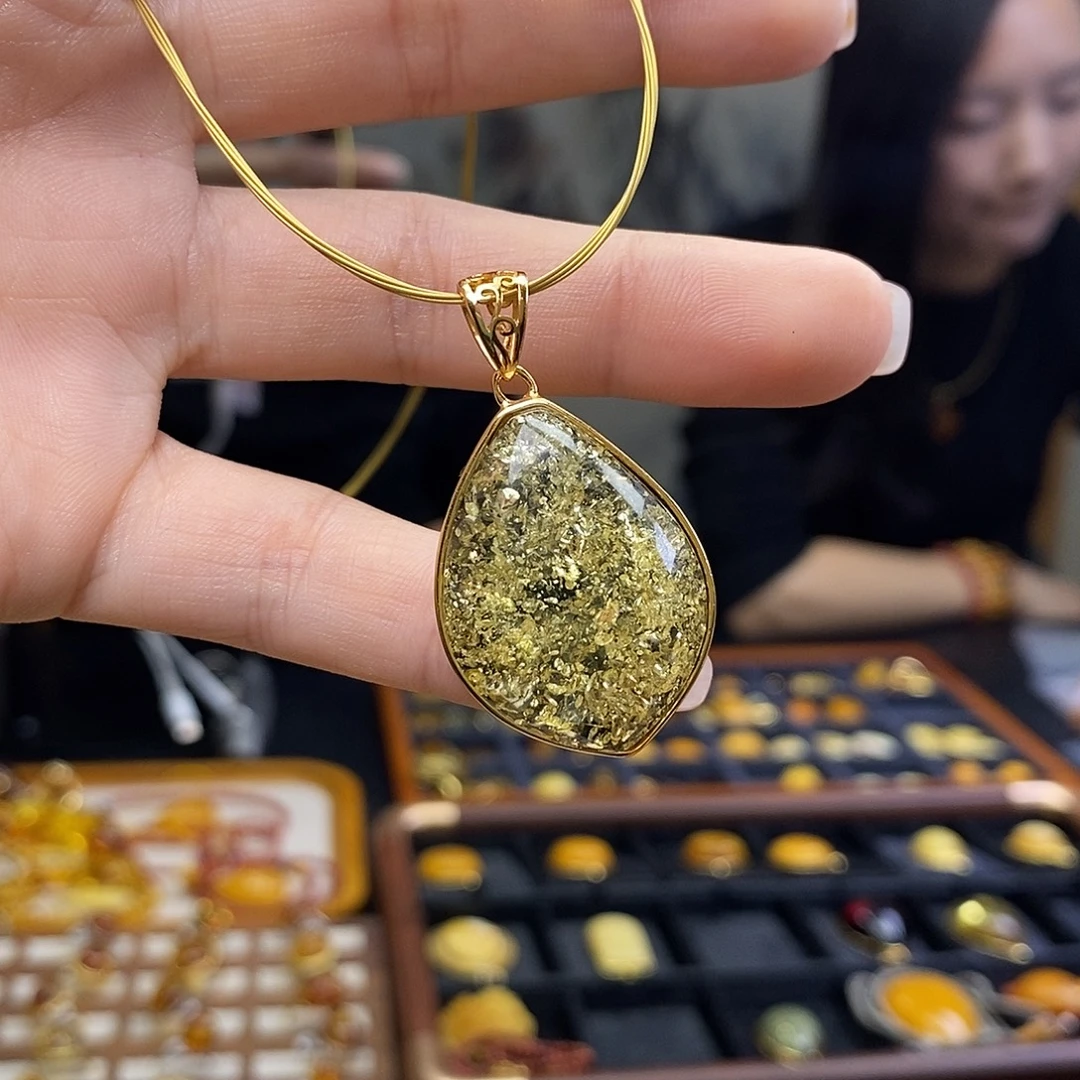 琥珀未镶嵌裸石成品