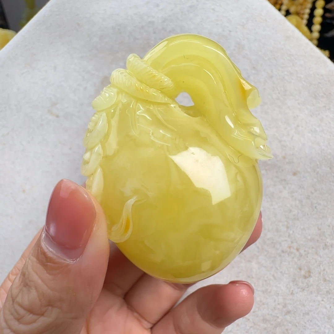 蜜蜡未镶嵌珠宝奇石