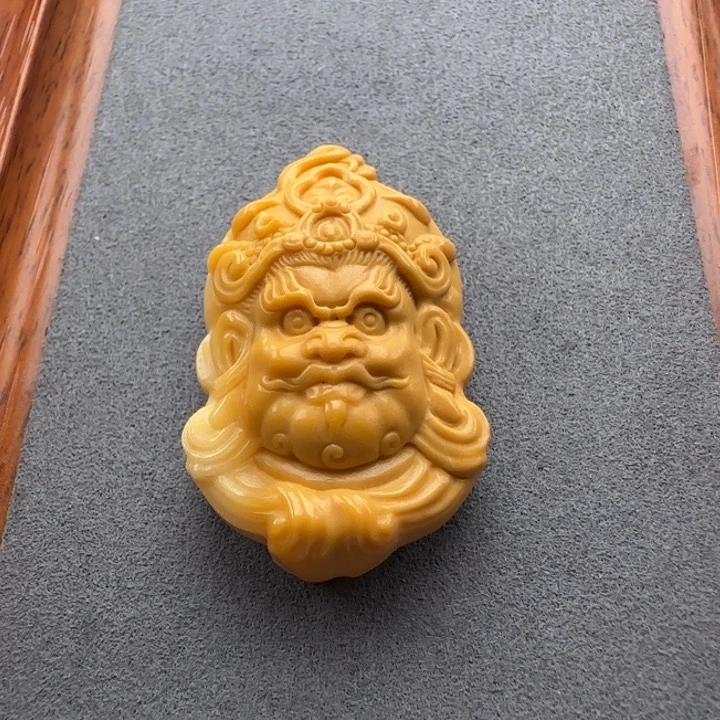 石英质玉配饰未镶嵌