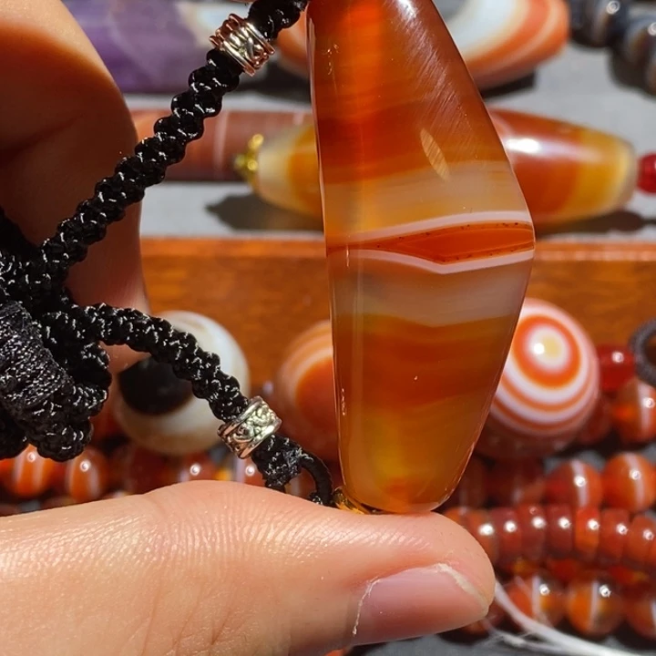 未镶嵌颈饰玛瑙/玉髓