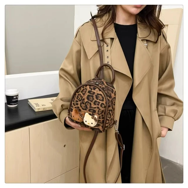 豹纹小猫新款小众可爱上班日常毛绒专用休闲通勤手提双肩包斜包包