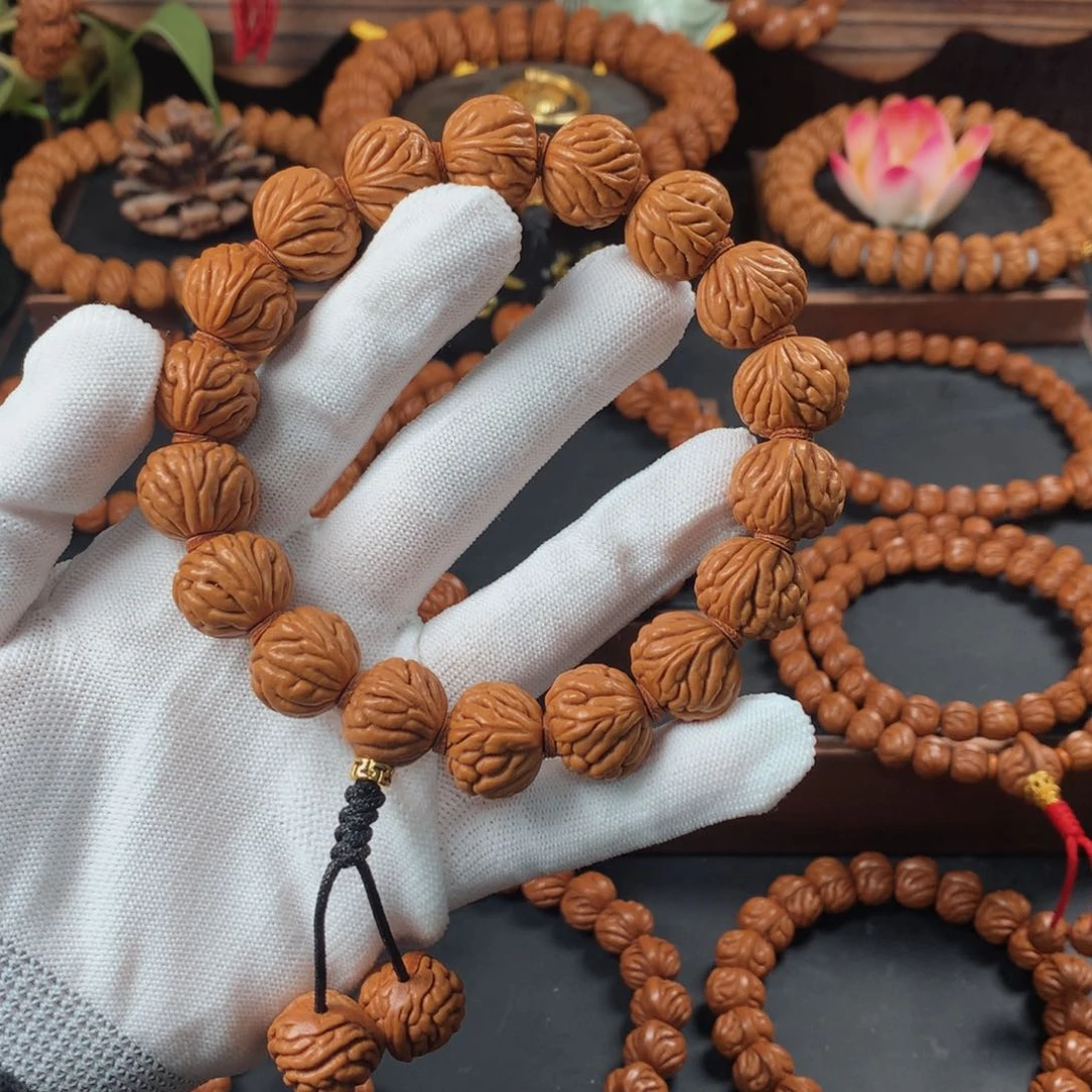 桃核吊坠?***酒18祥云手持