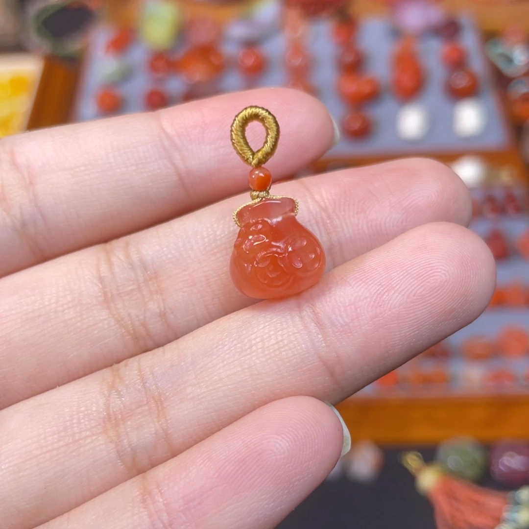 南红玛瑙未镶嵌小钱袋