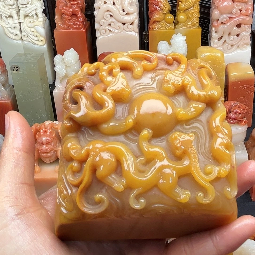 寿山石印石这种现象很明显了