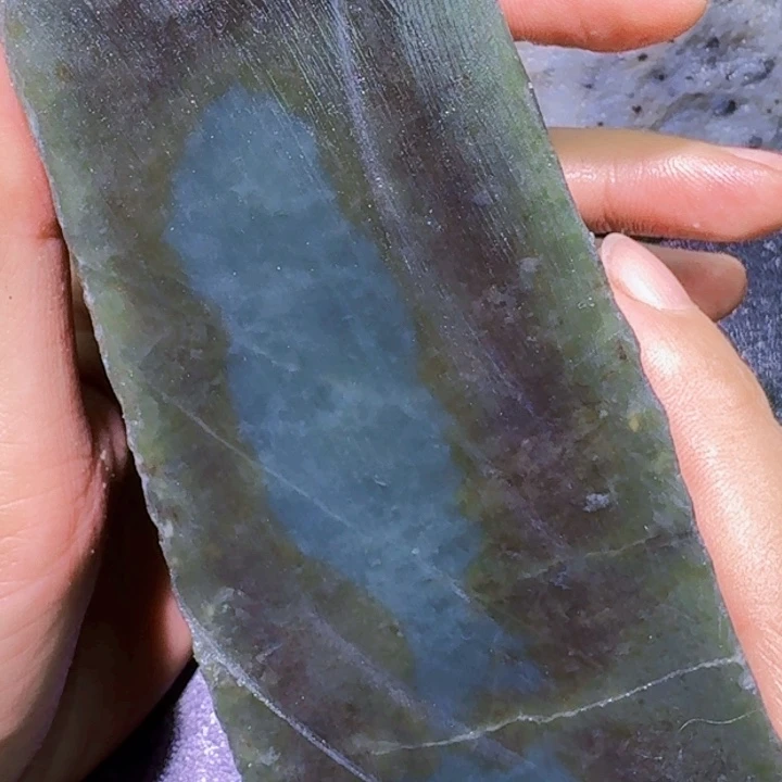 未镶嵌和田玉（糖玉）珠宝半成品