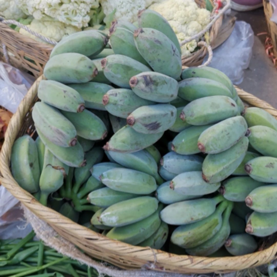 正宗云南老品种老树芭蕉牛蕉新鲜当季孕妇水果牛角蕉香蕉甜薄皮