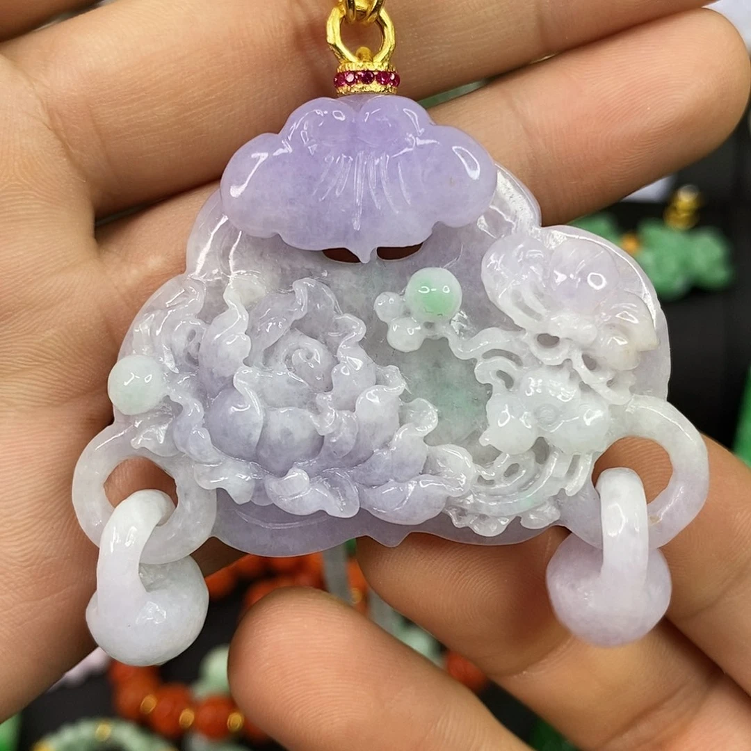 颈饰未镶嵌翡翠吊坠