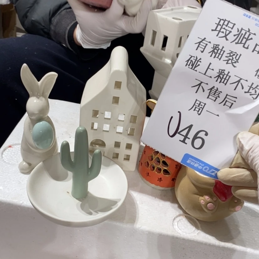 【闪购商品】摆件舞****）陶瓷摆件瑕疵特卖