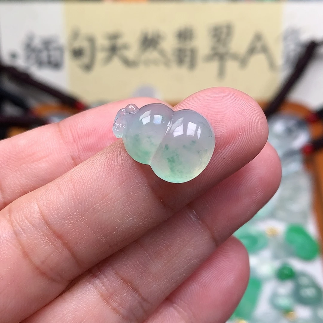 翡翠散珠缅甸天然A货翡翠冰种葫芦